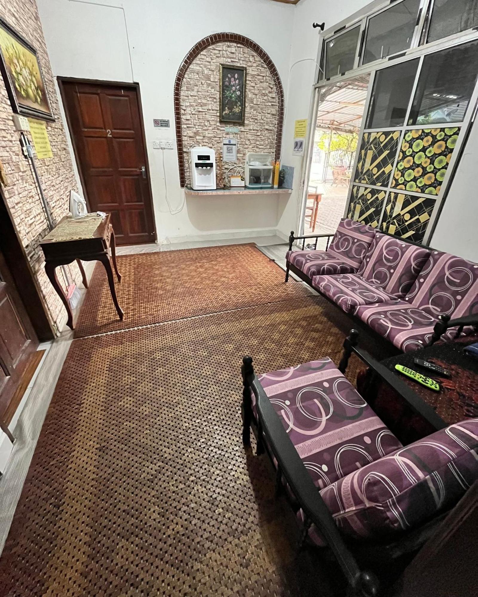 Roomstay Kuala Nerus Gated Parking - 6M To Beach & 15M To Drawbridge 쿠알라트렝가누 외부 사진