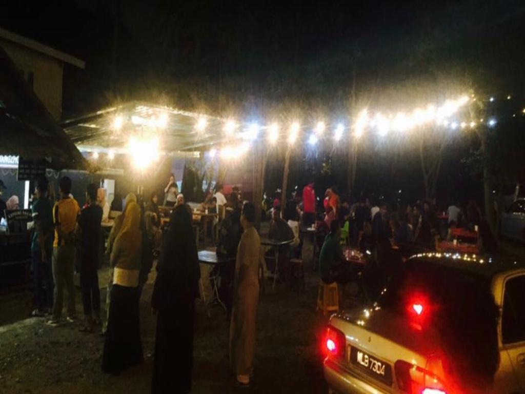 Roomstay Kuala Nerus Gated Parking - 6M To Beach & 15M To Drawbridge 쿠알라트렝가누 외부 사진