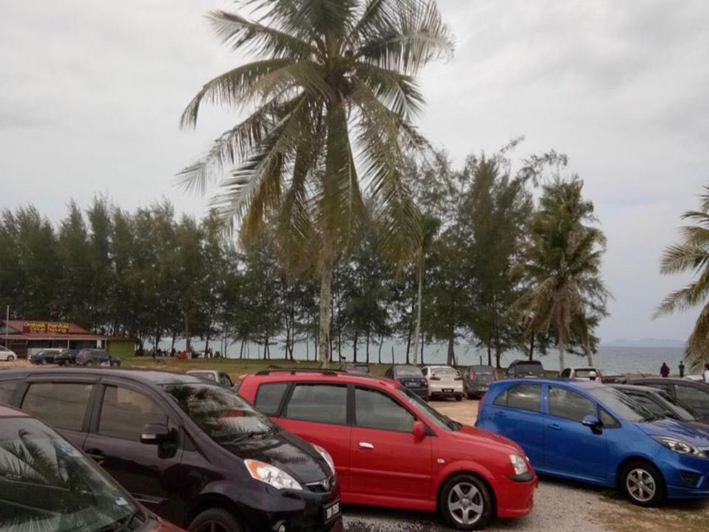 Roomstay Kuala Nerus Gated Parking - 6M To Beach & 15M To Drawbridge 쿠알라트렝가누 외부 사진